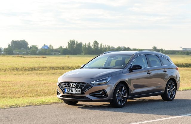 Örök élet meg egy nap? –Hyundai i30 1.5 DPi