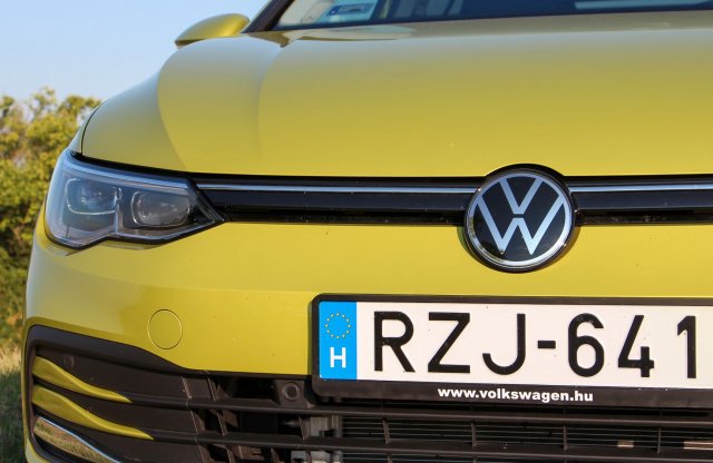 Új motorral 6 millió forint alá került az új VW Golf alapára