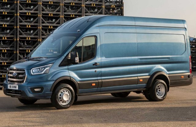 Sosem bírt még ennyit a Ford Transit