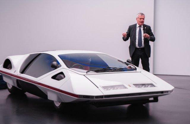 Felnyalható változat készült a legkülönlegesebb Ferrariból