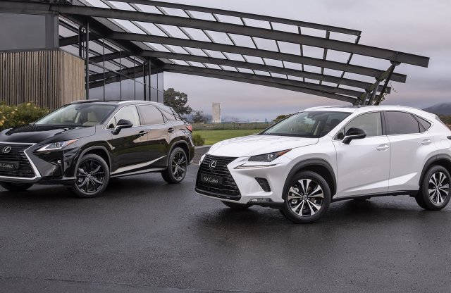 Érkezik az első konnektoros hibrid Lexus