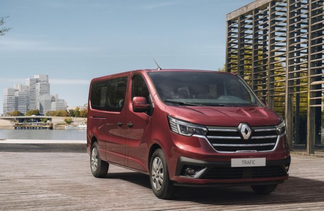Modernebb, biztonságosabb és praktikusabb az új Renault Trafic