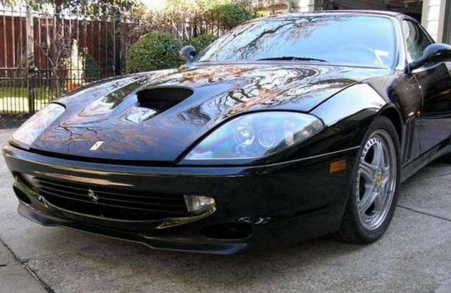 Eddie Van Halen hajtotta ezt a Ferrari 550-est