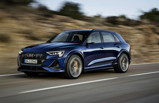 Élhetőbbé válnak az Audi e-tron modellek