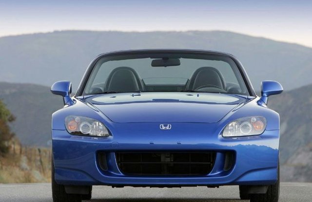Jöhet új Honda S2000 a Type R motorjával