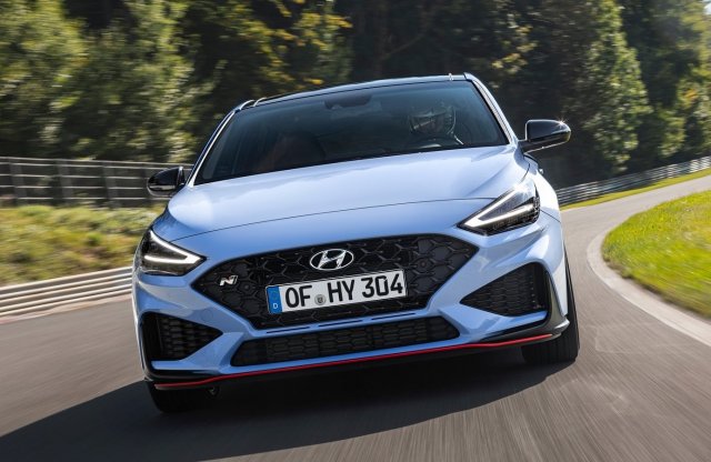 Nagyobb motort kaphatnak a sportos Hyundaiok