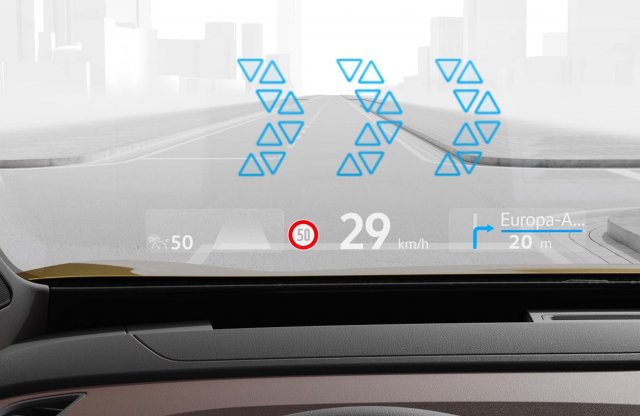 Már átlagautóban is van kiterjesztett valóságos head-up display