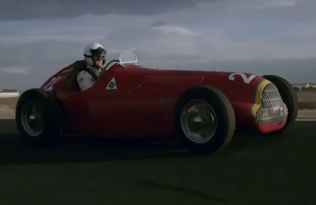 Így építhetsz Alfa versenyautót egy MX-5-ből