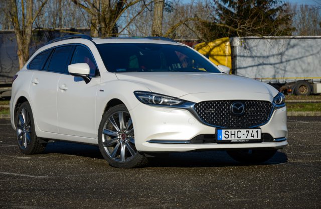 Száz évet vártam rád! Mazda6 Sport Edition-100 teszt