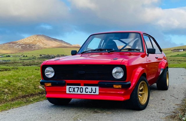 Nem vicc, újra készül a régi Ford Escort