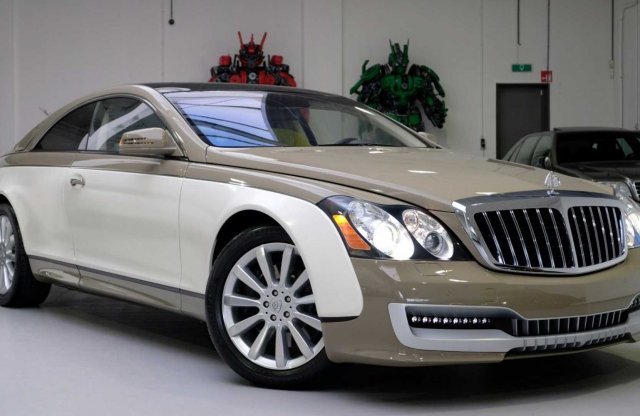 Sosem vette át tulajdonosa ezt a Maybach kupét, 10 évesen eladó
