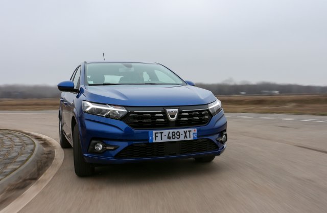 Erre van szüksége a világnak, nem többre! Új Dacia Sandero teszt