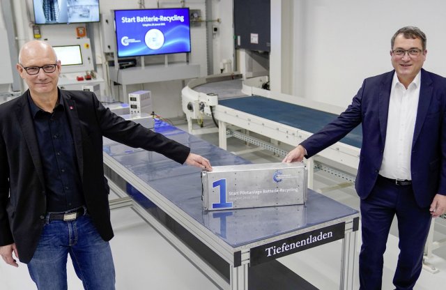 Eggyel kevesebb érv marad a villanyautózást ellenzőknél