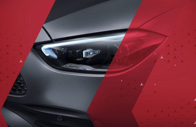 Lámpájával kacsint az új Mercedes-Benz C-osztály