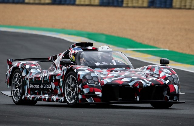 Milliárdos haszonlesőktől félti a Toyota a limitált hiperautóját