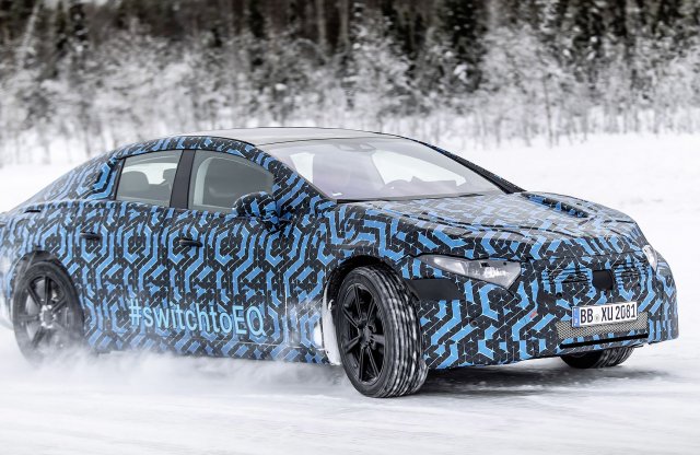 Áramforrásként is működhet a Mercedes EQS
