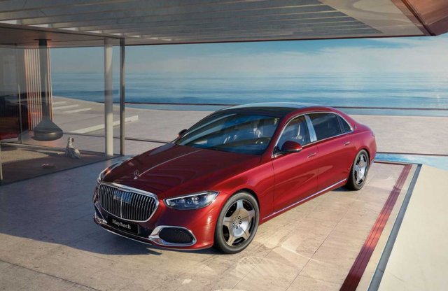 Kisebb motorral úszhatják meg a nagyobb adót a Maybach-vásárlók