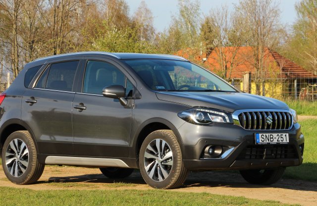 Legény a gáton – Suzuki SX4 S-Cross Hybrid automata