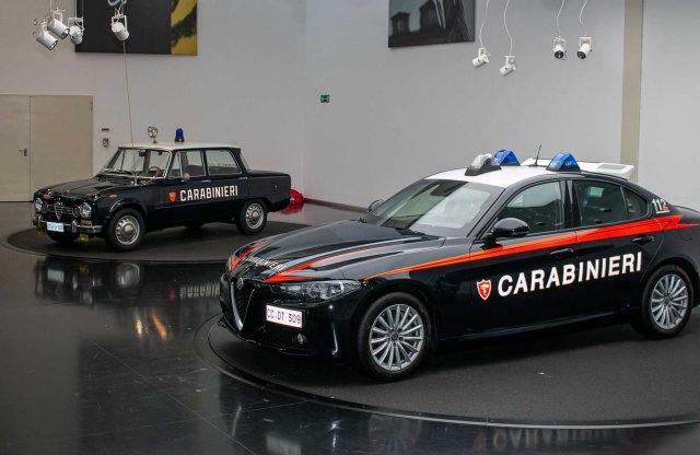 Elképesztően menő autókat kapnak az olasz rendőrök