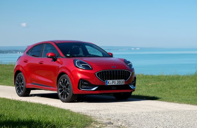 Hogy a fenébe tud ez 4,5 litert fogyasztani? Elárulom!