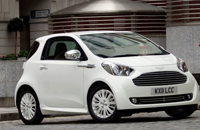 Nem bizonyult rossz befektetésnek az aprócska Aston Martin