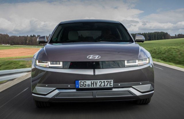 Év Magyar Autója 2022: már három márka is nevezte modelljeit