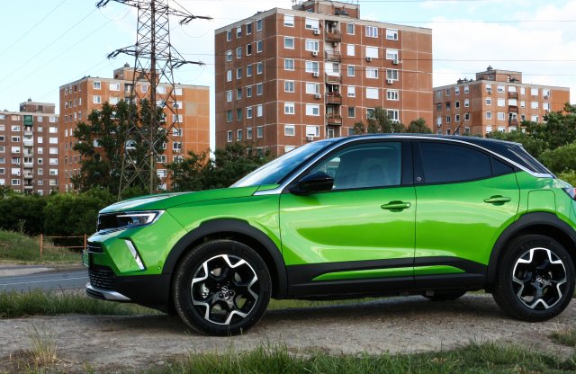 A kávé, ami felvillanyoz? - Opel Mokka-e Ultimate teszt