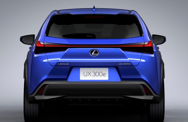Már hazánkban is beárazták a Lexus első villanyautóját!