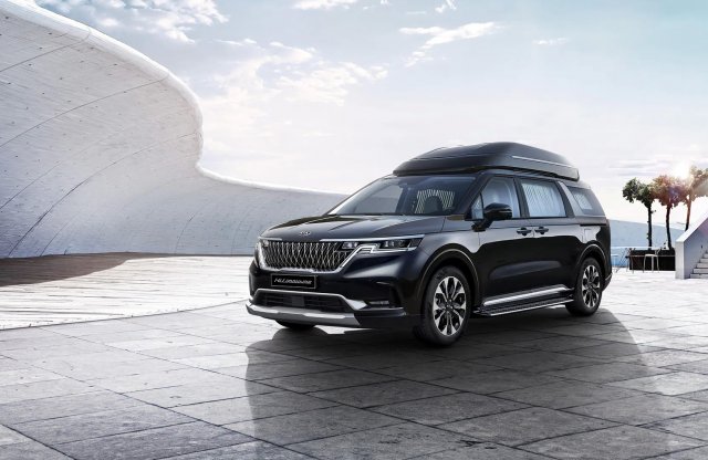 Fejedelmi luxust kínál a Kia Carnival csúcsváltozata