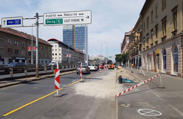 Újabb akadályt kapnak a Budapesten autózók