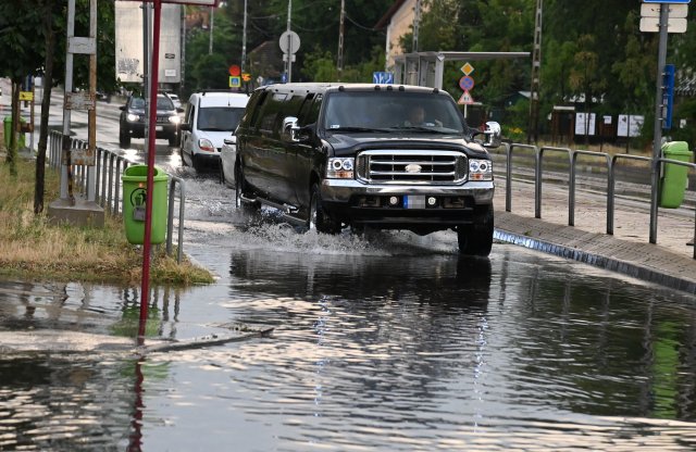 Budapest ismét víz alatt!