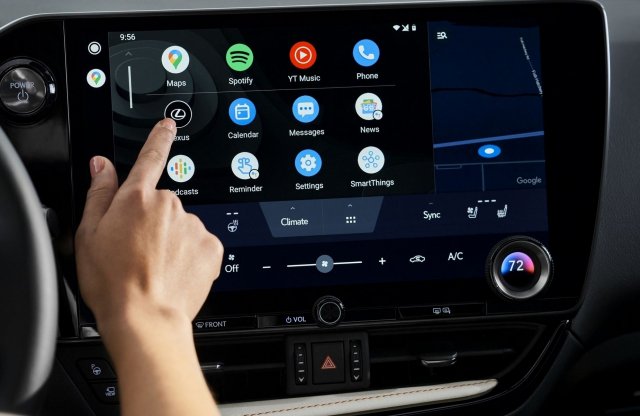 Tapipad helyett érintőpanel kacsint ránk az új Lexus NX-ből