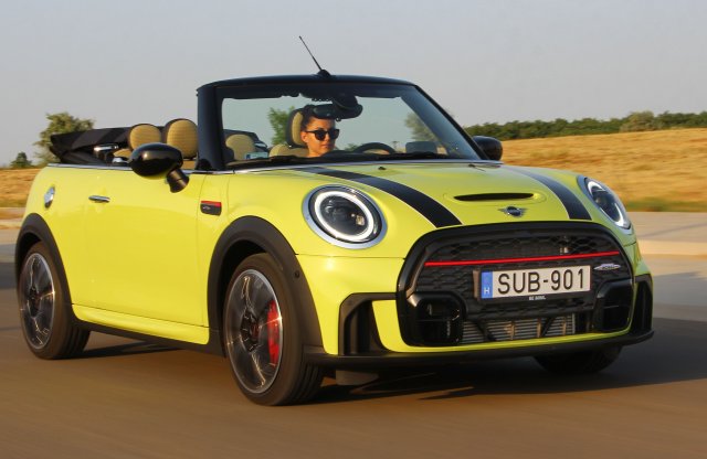5 dolog, amiért a JCW kabrió a legmenőbb Mini!