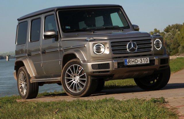 V8-as Mercedesek nélkül maradnak az amerikaiak?