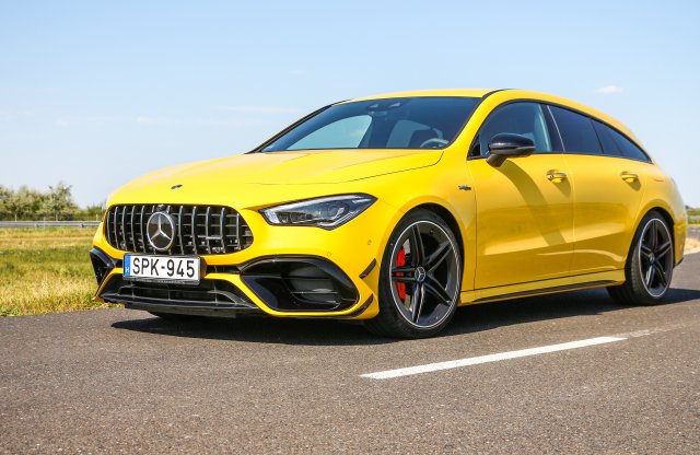 Ez a kutya tényleg harap: teszteltük a legerősebb magyar Mercit!