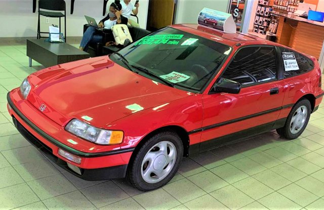 Kiállítva nyugdíjazták az 1,6 millió kilométert futott CRX-et!