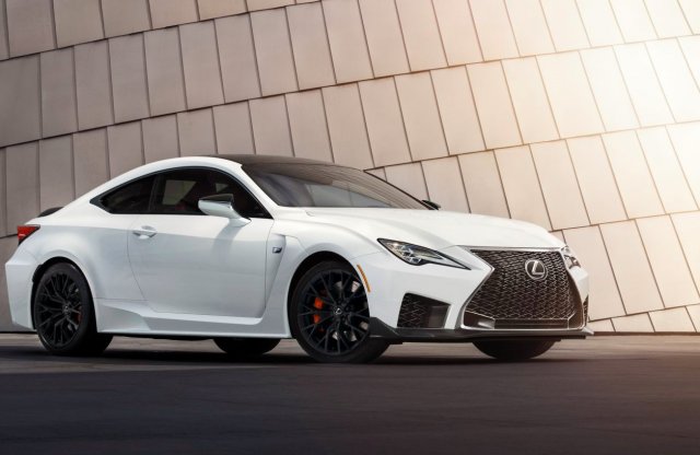 Új V8-ast fejleszt a Toyota – vajon megkapja a frissülő RC F?