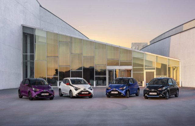 Augusztusban sem vitték túlzásba az autóvásárlást a magyarok