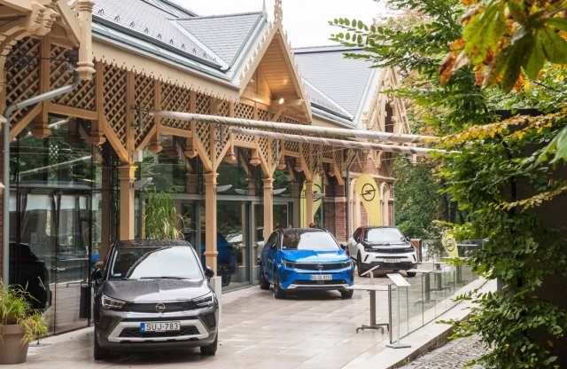 Bemutatkoztak az Opel új arcai