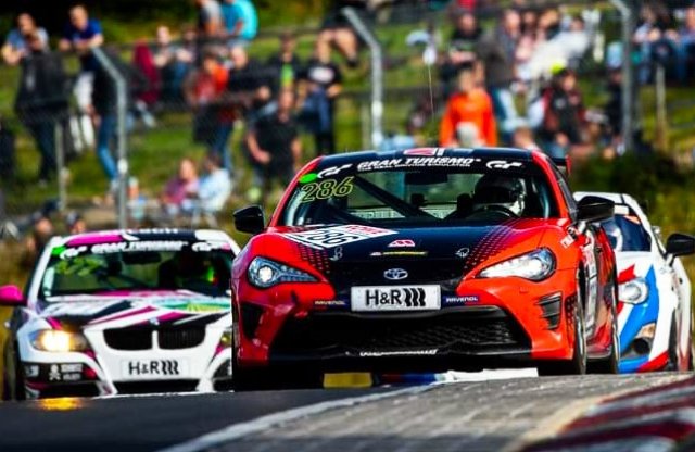Nürburgring-szűzként érkeztek, mégis győztek a magyarok