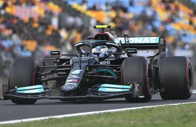 Hiába nyert Bottas, a bajnokságot már Verstappen vezeti