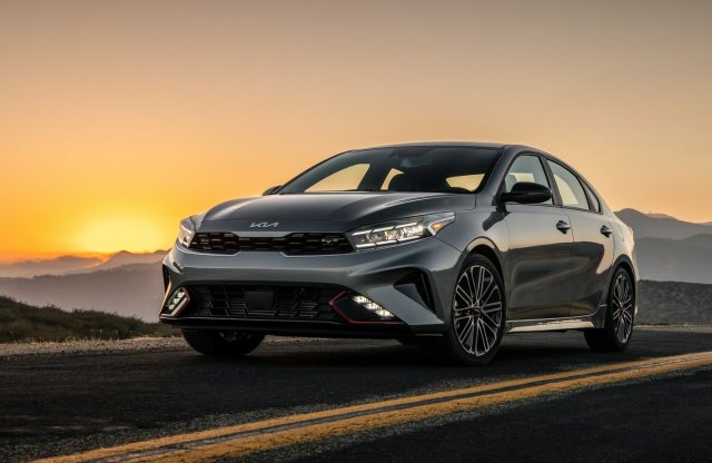 Ilyen is lehetne a Kia Ceed!