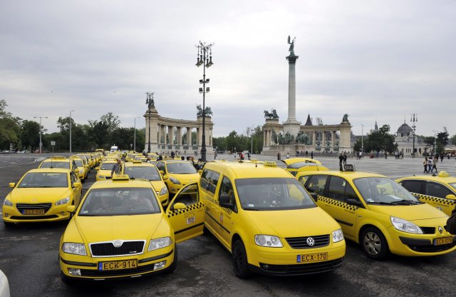 Fővárosi áremelésre készülnek a taxisok!