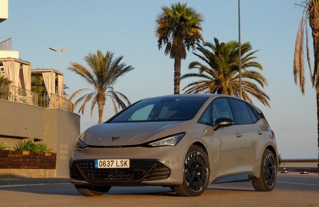 Vagánynak született, de emissziómentes is – próbán a Cupra Born