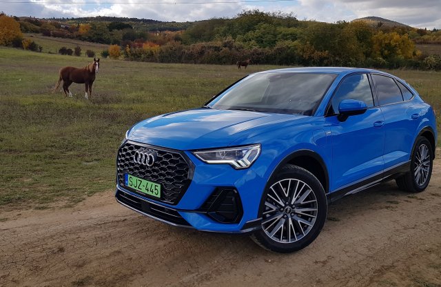 Ilyen a hazai gyártású, konnektoros hibrid Audi!