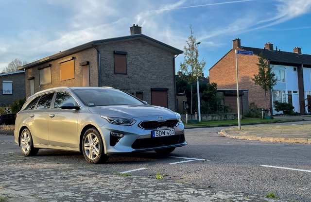Mit tud hosszú távon a Kia Ceed? Megnéztük!