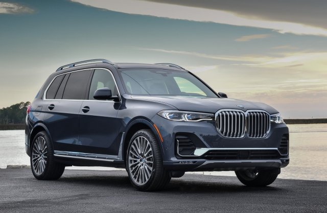 Visszatér a nem érintésérzékeny kijelzőkhöz a BMW