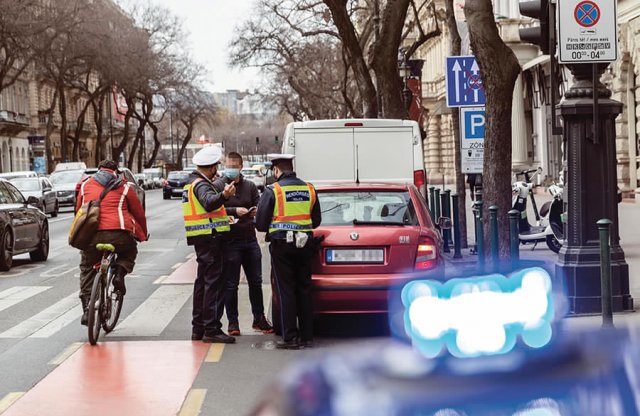 Tartasz a rendőri igazoltatástól? Elmondom, miért nem kell!