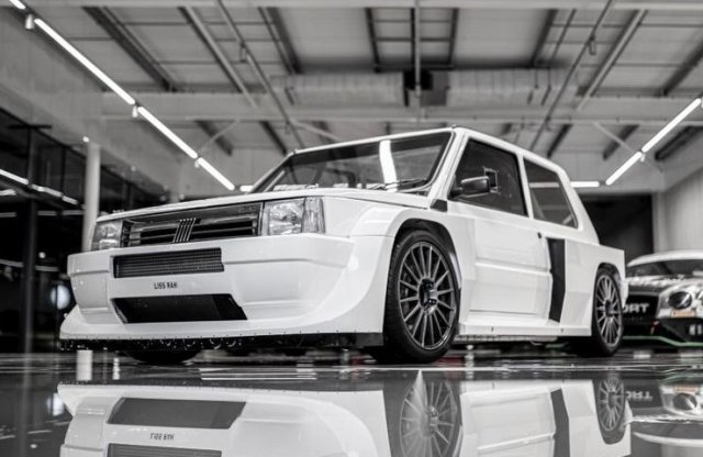 Ez történik, ha keresztezik a Fiat Pandát egy Ford Fiestával