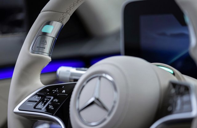 Valóban önvezető autókat is kínál már a Mercedes